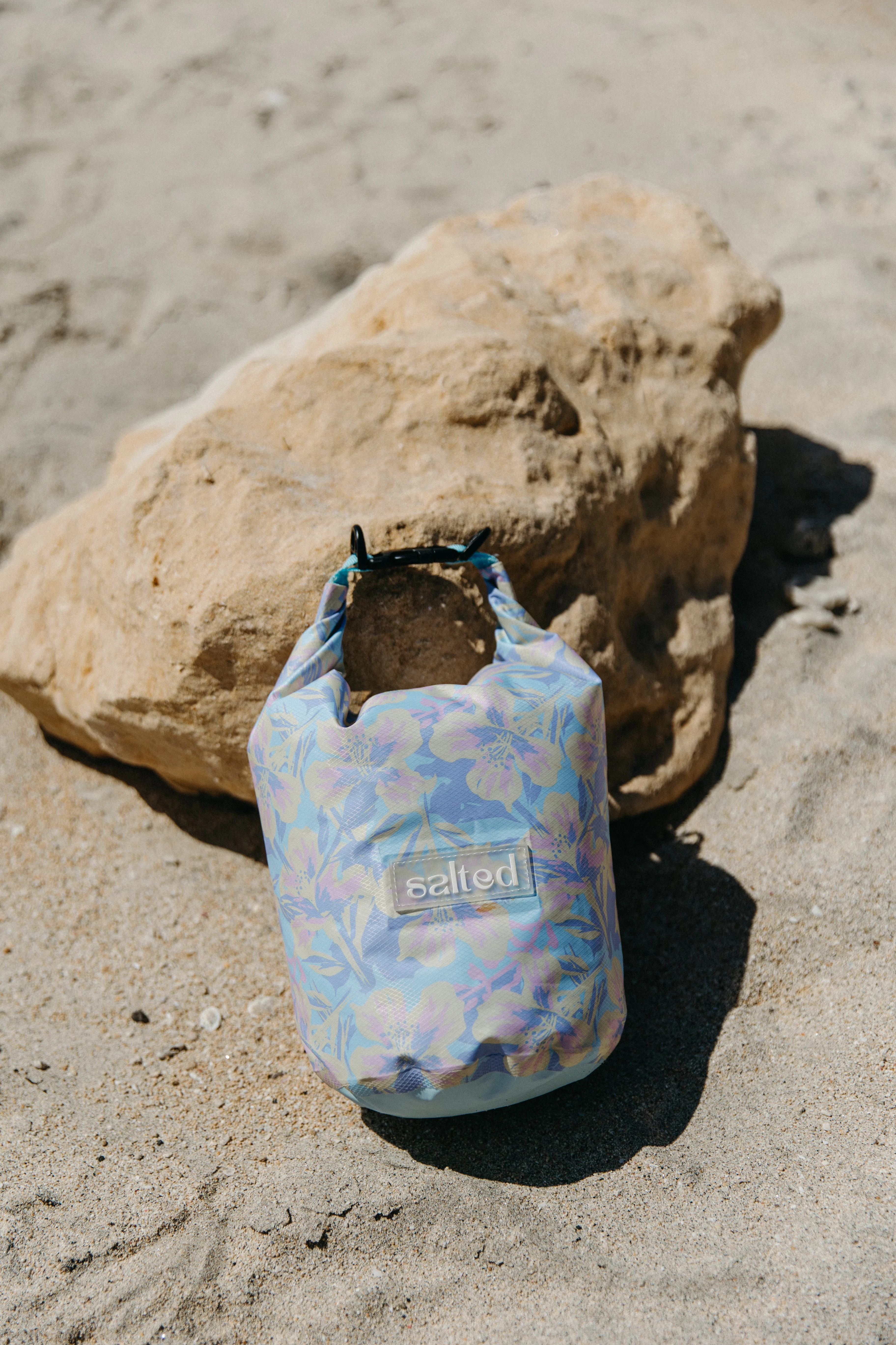 Salted Dry Bag- Hibiscus Bliss šŗ - Image 3