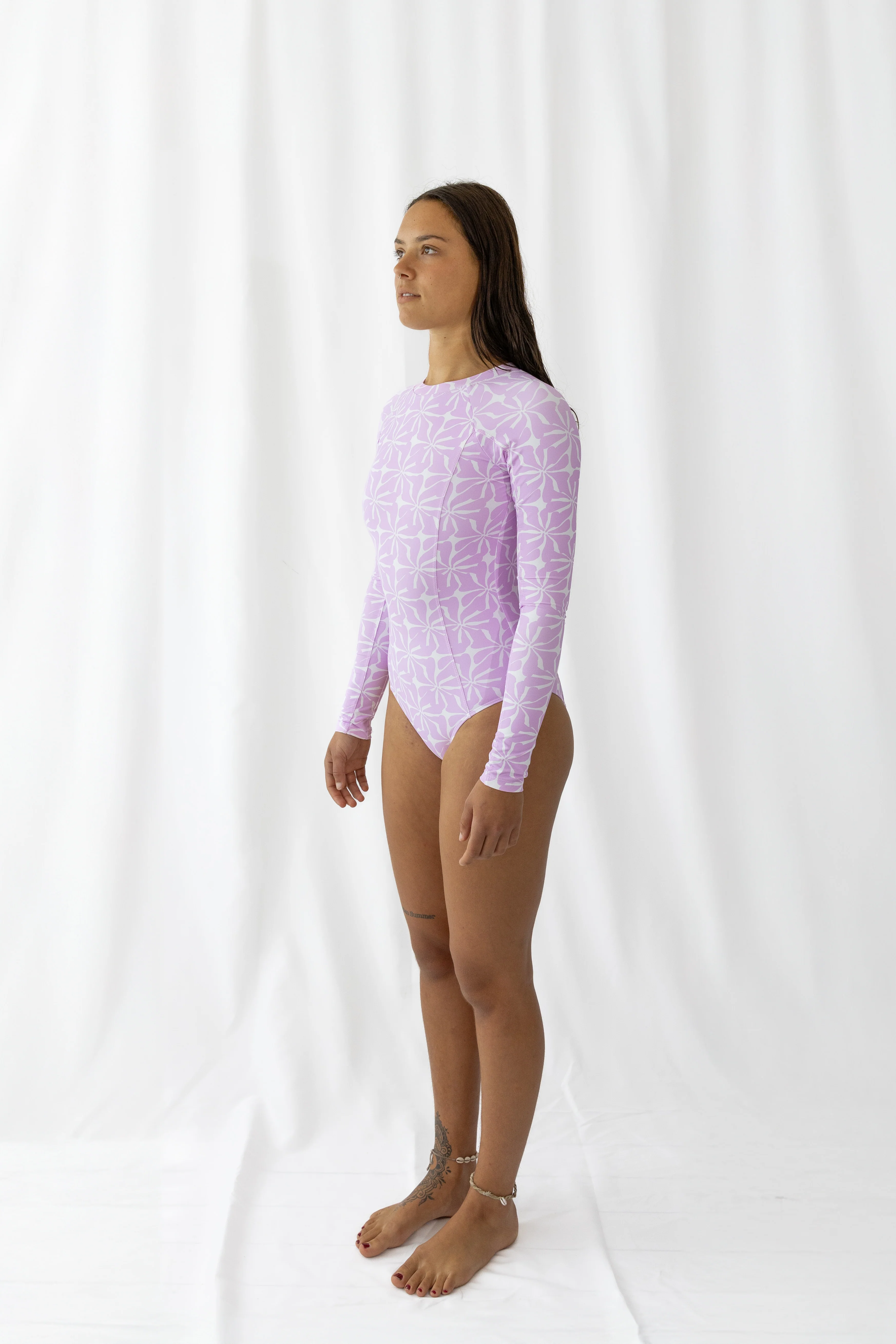Zip back surf suit Island Idyll - Image 8